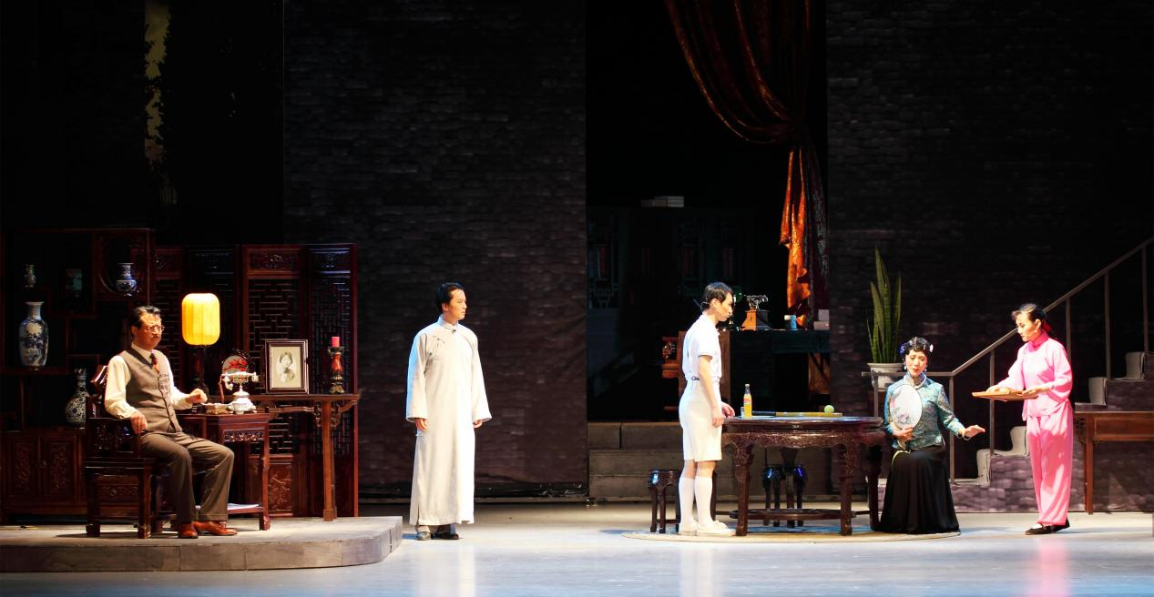 ���ѻ� ��(�й���)���޹�˾����