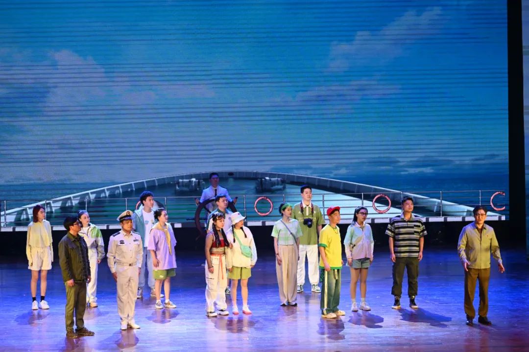 ���ѻ� ��(�й���)���޹�˾����