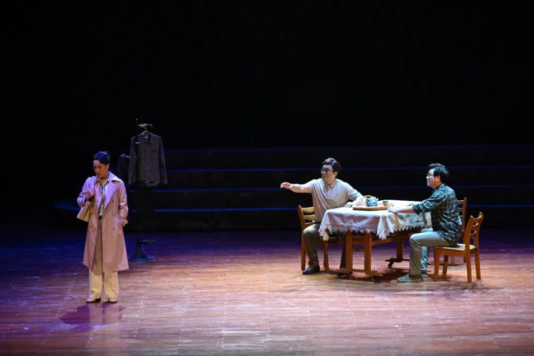 ���ѻ� ��(�й���)���޹�˾����