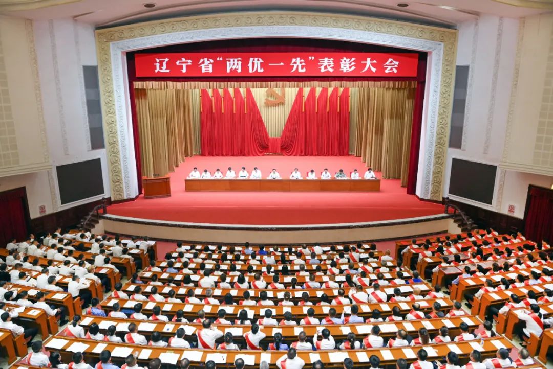 ���ѻ� ��(�й���)���޹�˾����