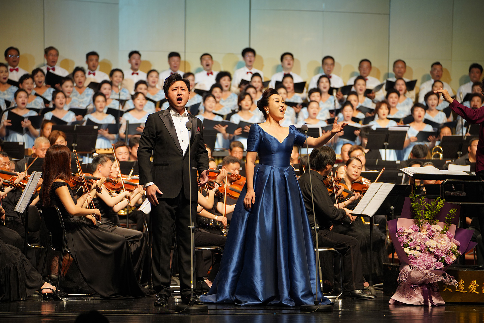 ���ѻ� ��(�й���)���޹�˾����