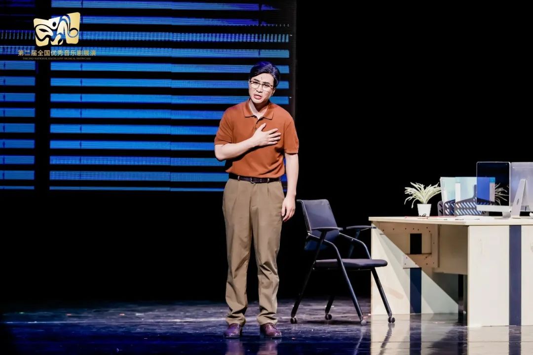 ���ѻ� ��(�й���)���޹�˾����