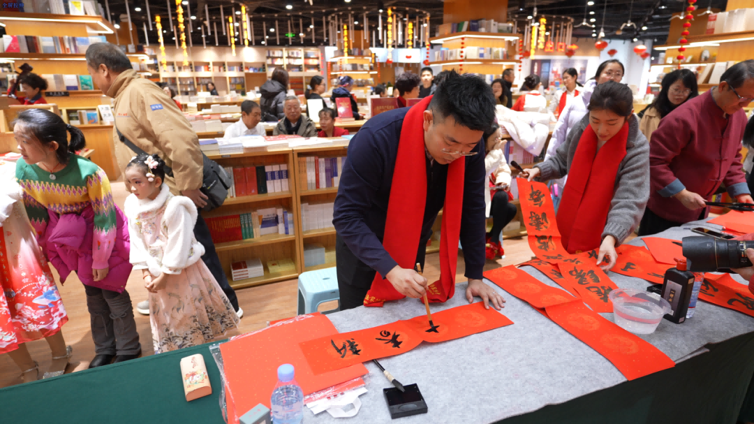 ���ѻ� ��(�й���)���޹�˾����