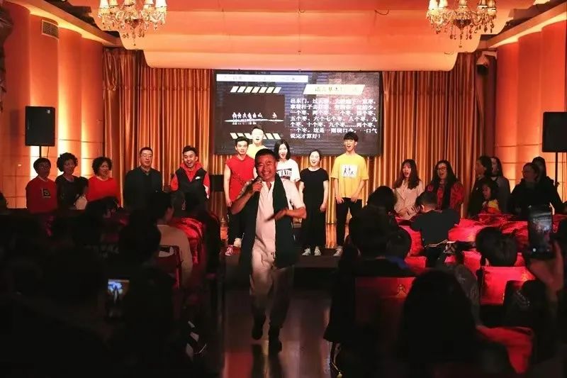 ���ѻ� ��(�й���)���޹�˾����