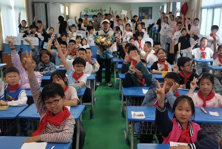 ���ѻ� ��(�й���)���޹�˾����