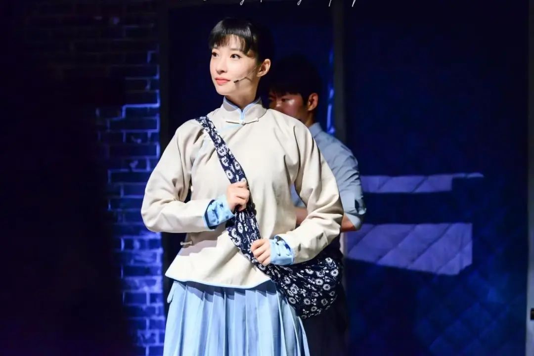 ���ѻ� ��(�й���)���޹�˾����