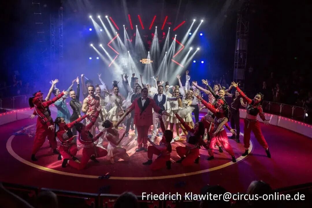 ���ѻ� ��(�й���)���޹�˾����