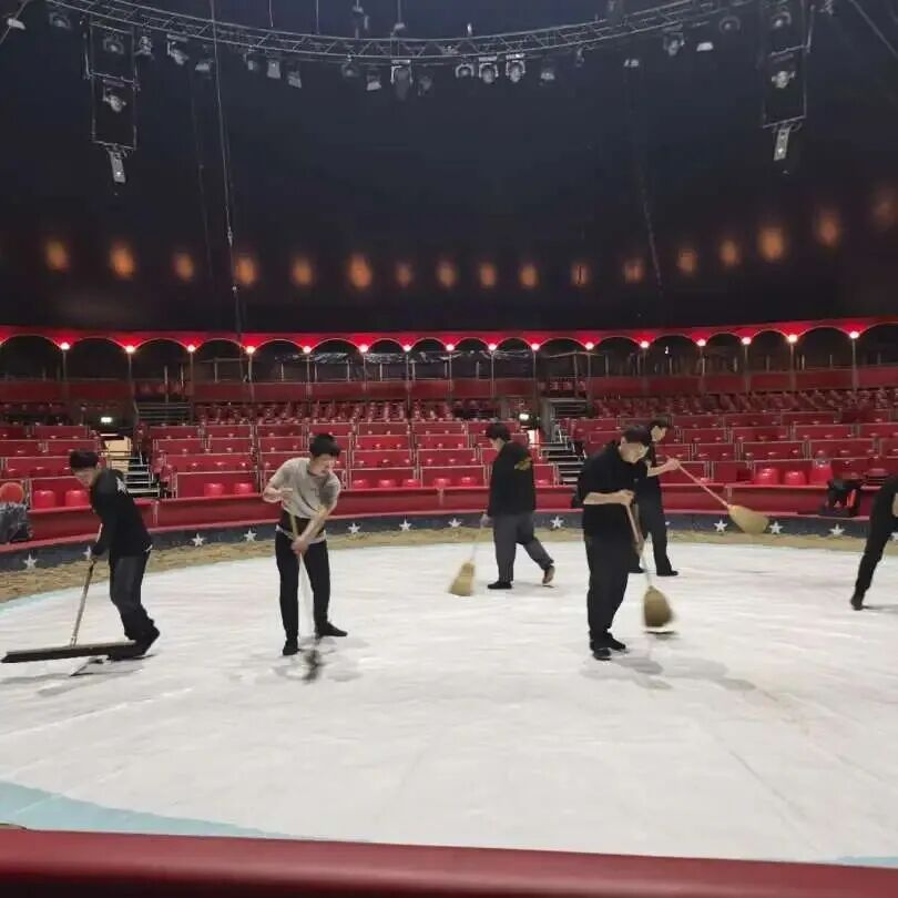 ���ѻ� ��(�й���)���޹�˾����